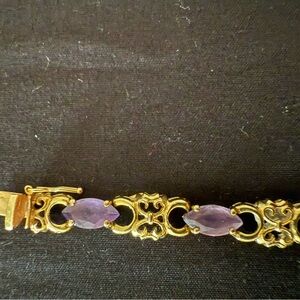 14 karat gold bracelet with amethyst stones